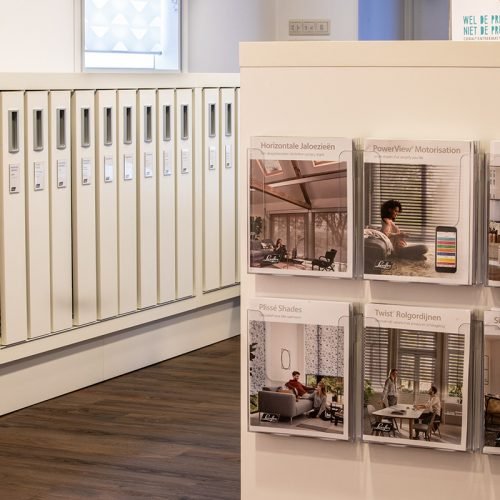 02-500x500 02-500x500